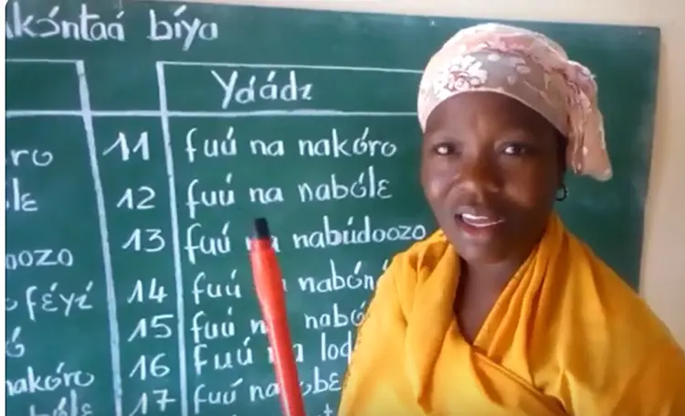 akɔ́ntaá bíya 11-20